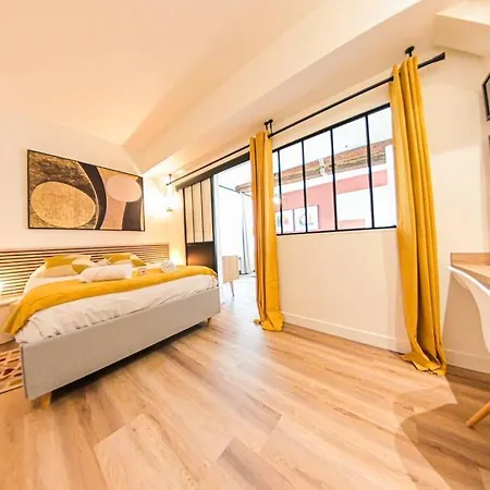 Hypercentre - T2 Dans Particulier Apartamento