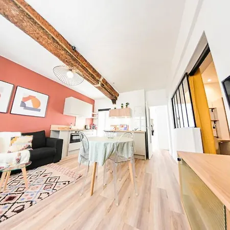 Apartament Hypercentre - T2 Dans Particulier