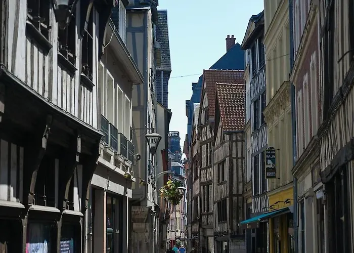 Hypercentre - T2 Dans Particulier *